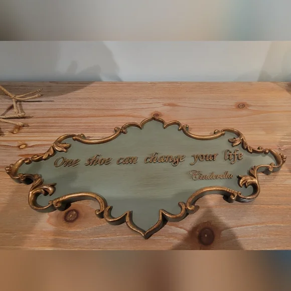 Gold and Cream Baroque Art Wall Decor - Picture 3 of 3